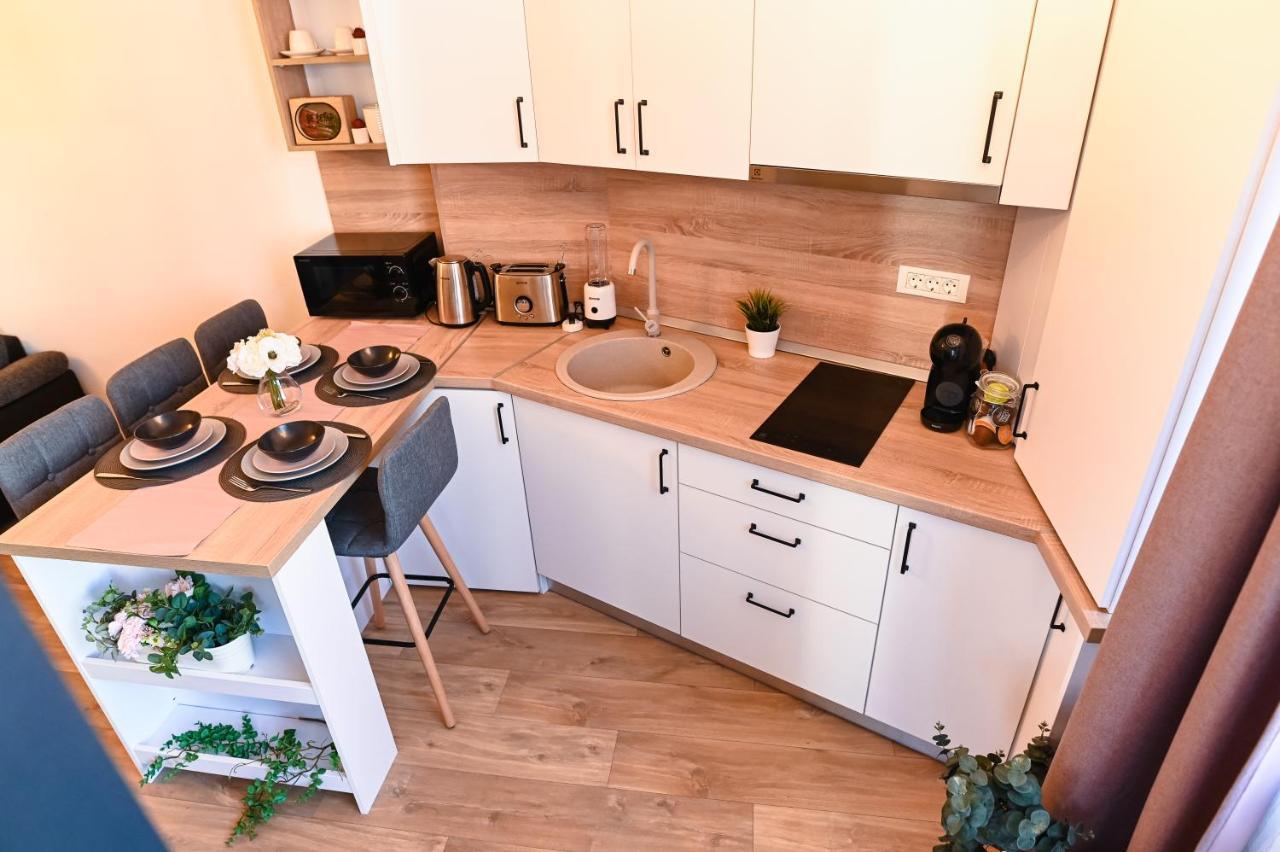 Apartament De Poveste Pe Plaja In Resort De Lux Năvodari Exterior foto
